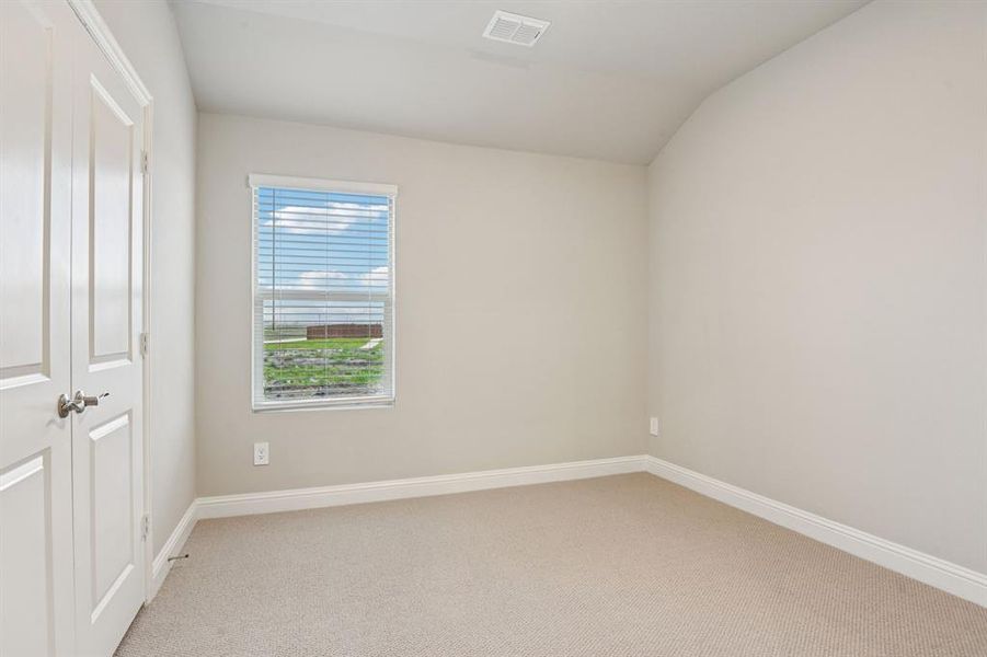 Spacious, unfurnished interior of a new home in Lakehaven - Signature Series, Farmersville (Image 33).
