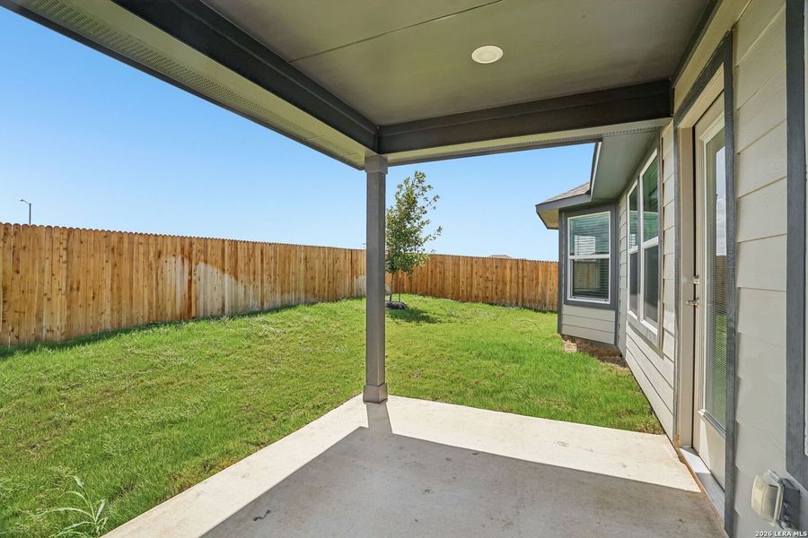 Exterior details and patio area of a home in Carmel Ranch, Schertz (Image 22).