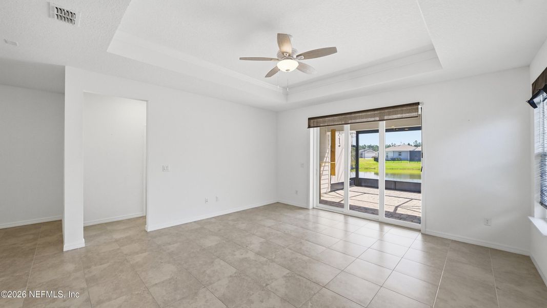 Spacious, unfurnished interior of a new home in , Yulee (Image 47).
