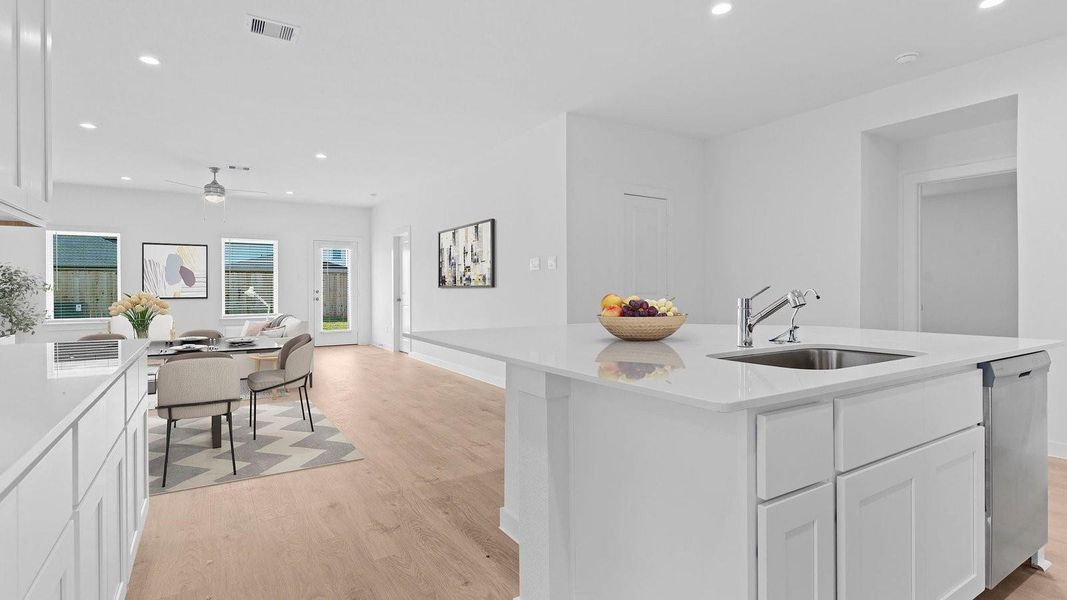 *Images and 3D tour are for illustration only and options may vary from home as built. *Images and 3D tour are for illustration only and options may vary from home as built.