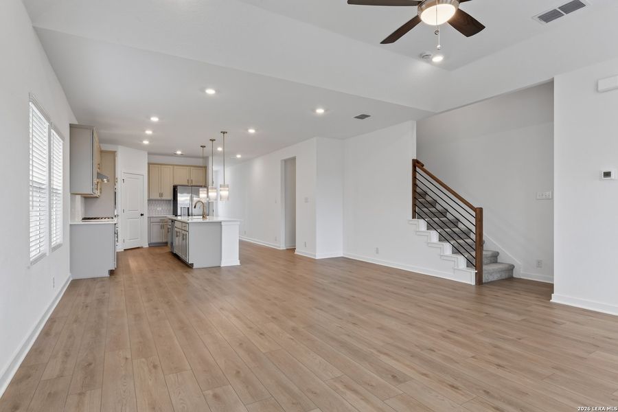 Spacious, unfurnished interior of a new home in , San Antonio (Image 21).