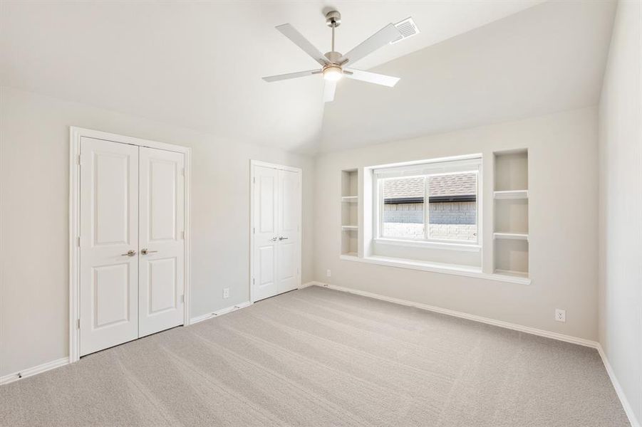 Spacious, unfurnished interior of a new home in Union Park Classic 55, Little Elm (Image 18). Spacious, unfurnished interior of a new home in Union Park Classic 55, Little Elm (Image 18).