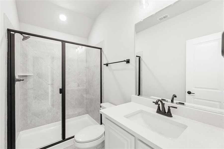 Furnished interior view inside a new home in Crystal Lake Estates, Red Oak (Image 12).