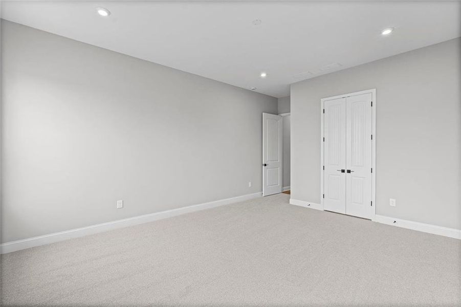 Spacious, unfurnished interior of a new home in Twin Lakes, Hoschton (Image 35). Spacious, unfurnished interior of a new home in Twin Lakes, Hoschton (Image 35).