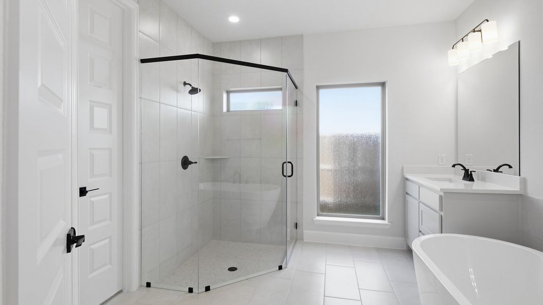 Furnished interior view inside a new home in Eliana, McKinney (Image 14).