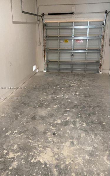 In-progress construction of a new home in , Florida City, FL (Image 17). In-progress construction of a new home in , Florida City, FL (Image 17).