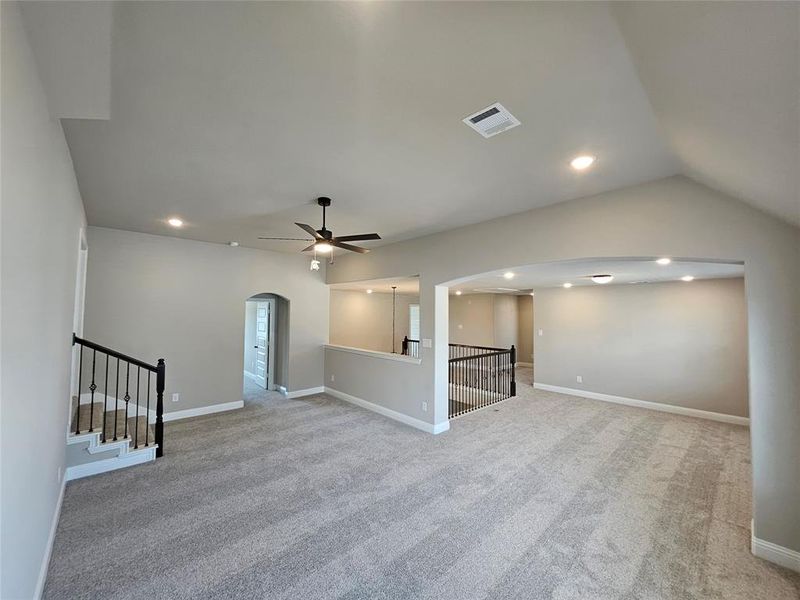Spacious, unfurnished interior of a new home in Trails of Trenton, Trenton (Image 14).