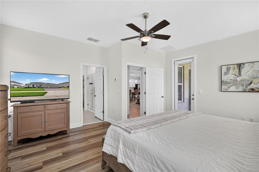 Furnished interior view inside a new home in , Mount Dora (Image 31). Furnished interior view inside a new home in , Mount Dora (Image 31).
