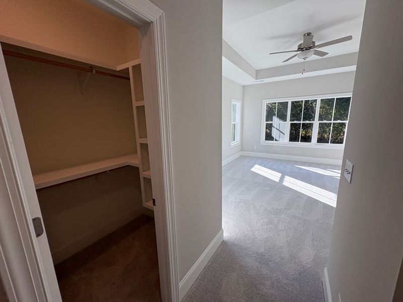 Spacious, unfurnished interior of a new home in Riverside Cove, Wilmington (Image 31).