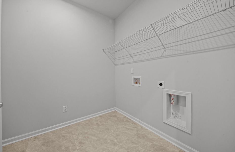 Spacious, unfurnished interior of a new home in Sweetwater Hills, Moore (Image 12). Spacious, unfurnished interior of a new home in Sweetwater Hills, Moore (Image 12).