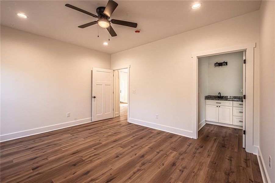 Spacious, unfurnished interior of a new home in , Dawsonville (Image 23).