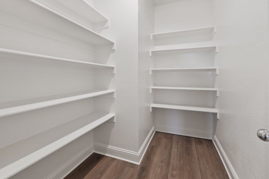 Representative unfurnished interior of a home built from the The Harper by Doug Parr Custom Homes in Spring Valley Ranch, Paradise (Image 16).