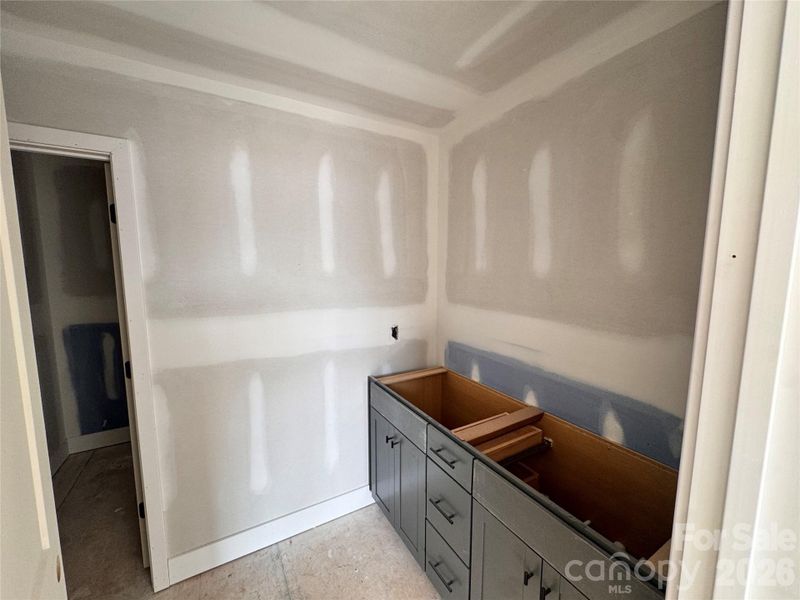 primary bathrrom primary bathrrom