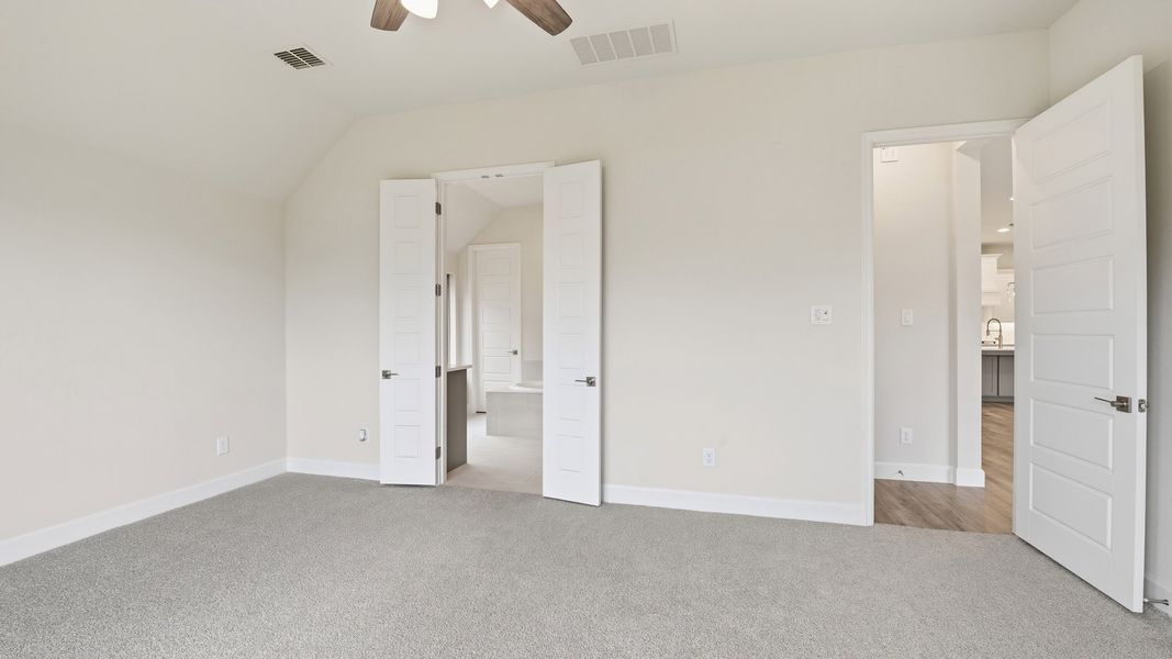 Spacious, unfurnished interior of a new home in Ventana, Fort Worth (Image 21). Spacious, unfurnished interior of a new home in Ventana, Fort Worth (Image 21).