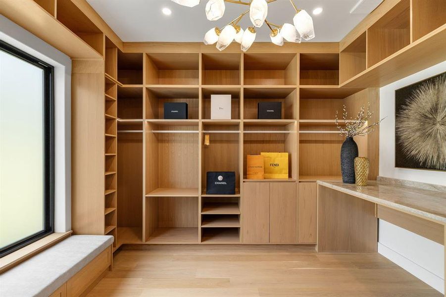 Furnished interior view inside a new home in , Dallas (Image 19).