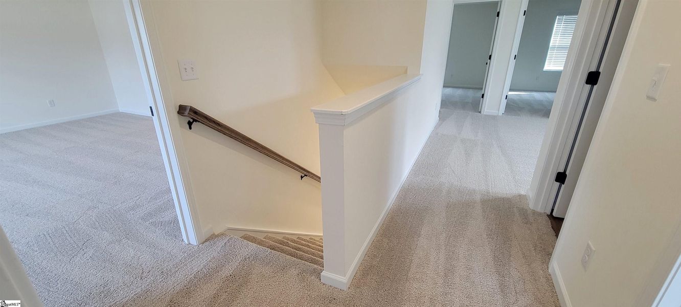 Spacious, unfurnished interior of a new home in Halton Oaks, Spartanburg (Image 22).