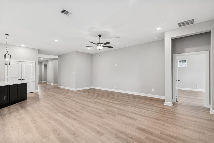 Spacious, unfurnished interior of a new home in The Highlands 55' - Encore Collection, Porter (Image 13). Spacious, unfurnished interior of a new home in The Highlands 55' - Encore Collection, Porter (Image 13).