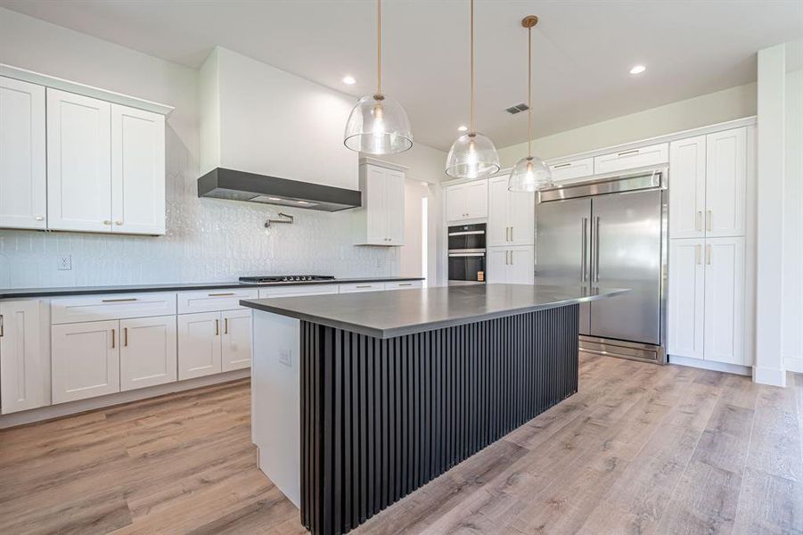 Furnished interior view inside a new home in , Granbury (Image 13). Furnished interior view inside a new home in , Granbury (Image 13).