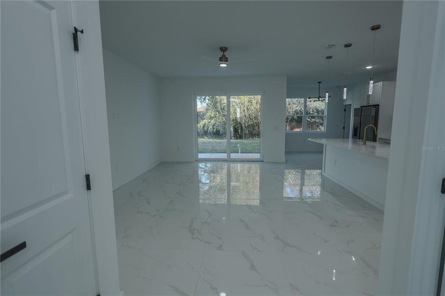 Spacious, unfurnished interior of a new home in , Deltona (Image 15).