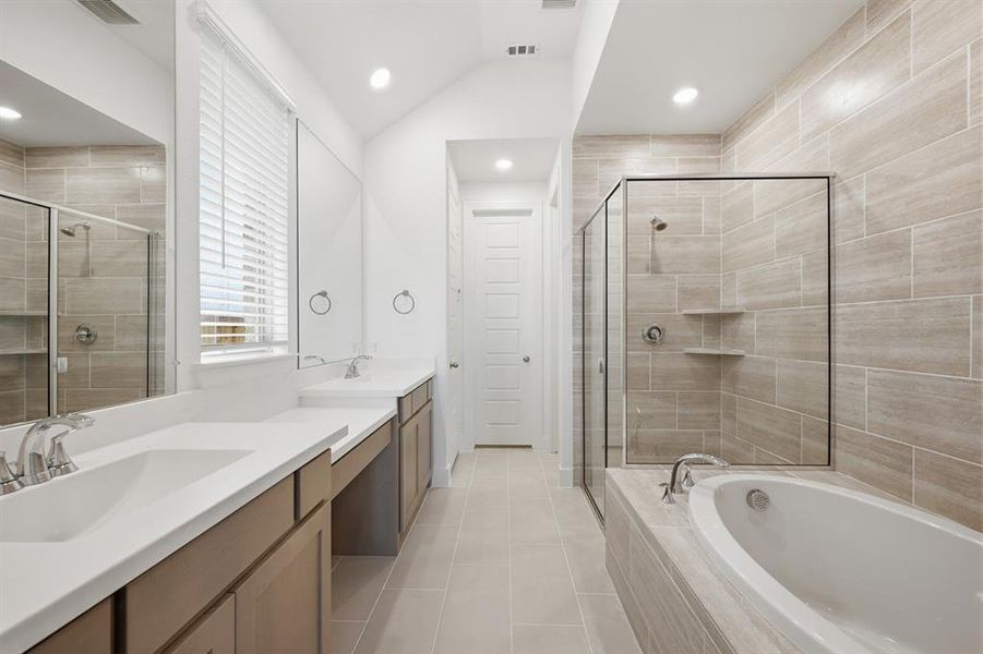 Furnished interior view inside a new home in Sandbrock Ranch, Aubrey (Image 9).