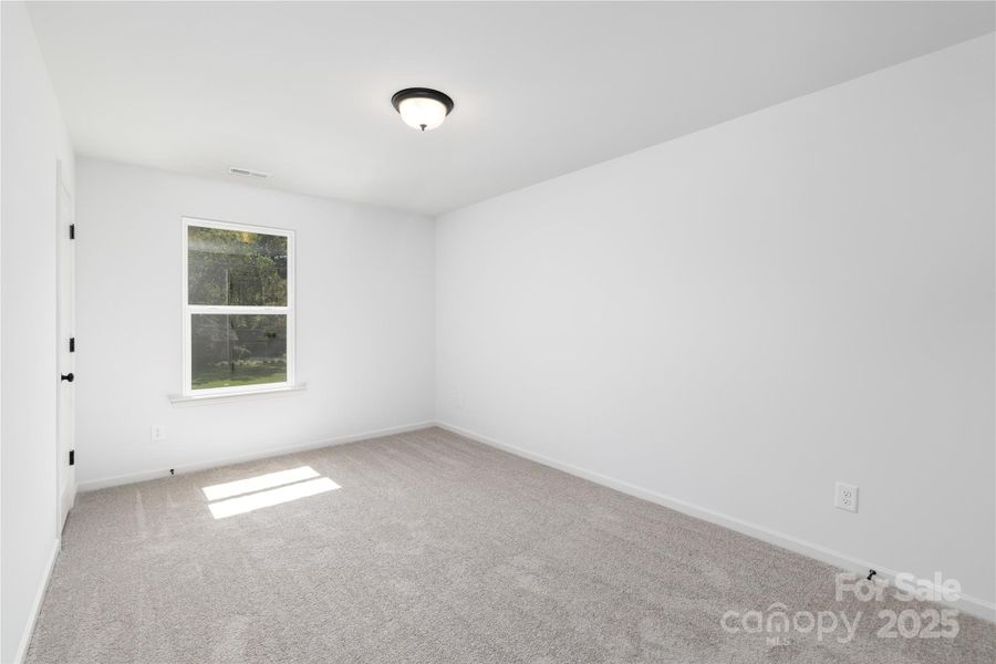 Spacious, unfurnished interior of a new home in , Charlotte (Image 18).