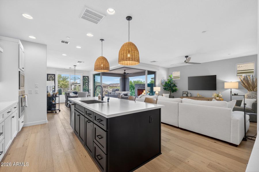 17) KITCHEN 17) KITCHEN