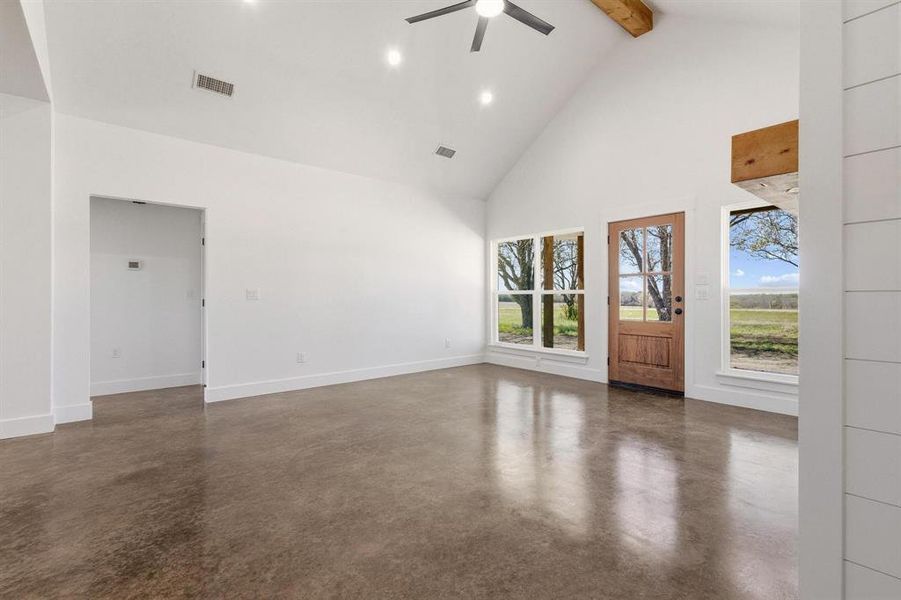 Spacious, unfurnished interior of a new home in , Windom (Image 14).