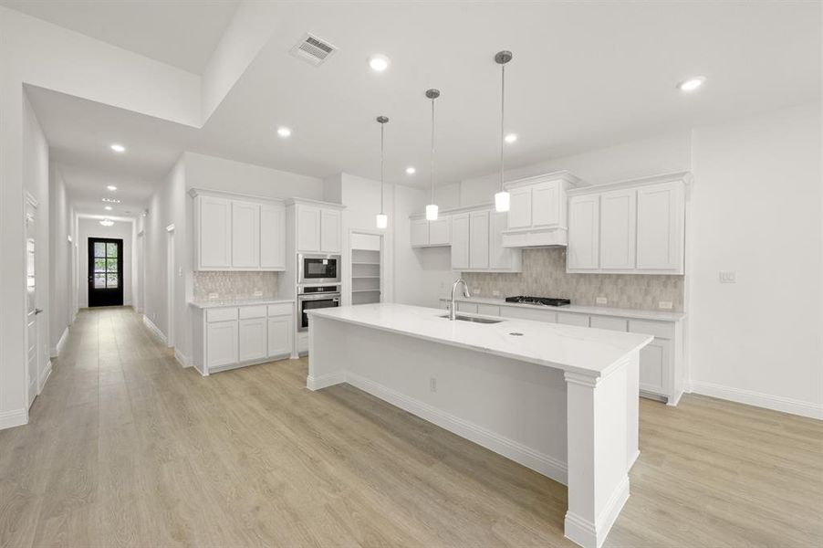 4304 Knight- Kitchen-2
