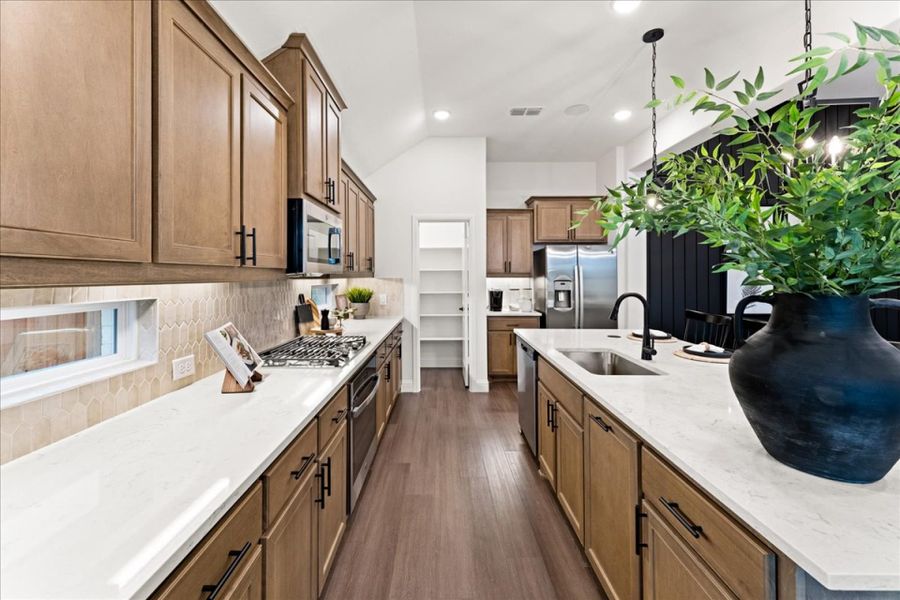 Representative furnished interior of a home built from the Westlake II by Pacesetter Homes in Leonard Trails, Anna (Image 8). Representative furnished interior of a home built from the Westlake II by Pacesetter Homes in Leonard Trails, Anna (Image 8).