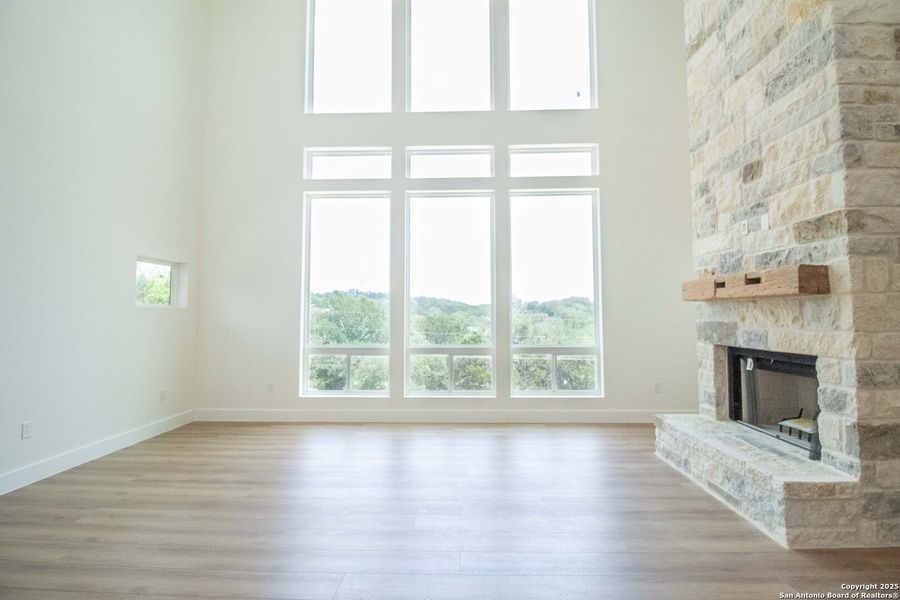 Spacious, unfurnished interior of a new home in , Canyon Lake (Image 16). Spacious, unfurnished interior of a new home in , Canyon Lake (Image 16).