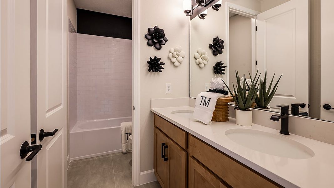 Representative furnished interior of a home built from the Bimini by Taylor Morrison in Ardisia Park, New Smyrna Beach (Image 43).