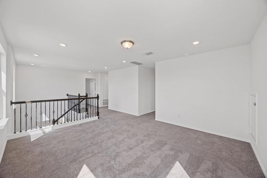 Spacious, unfurnished interior of a new home in Overlook Ranch, Georgetown (Image 23). Spacious, unfurnished interior of a new home in Overlook Ranch, Georgetown (Image 23).