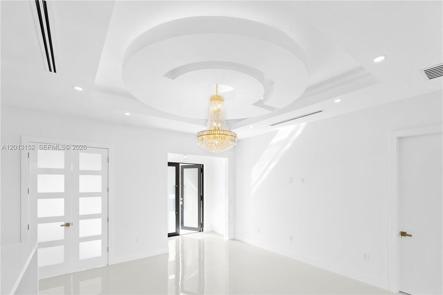 Spacious, unfurnished interior of a new home in , Lehigh Acres (Image 47).
