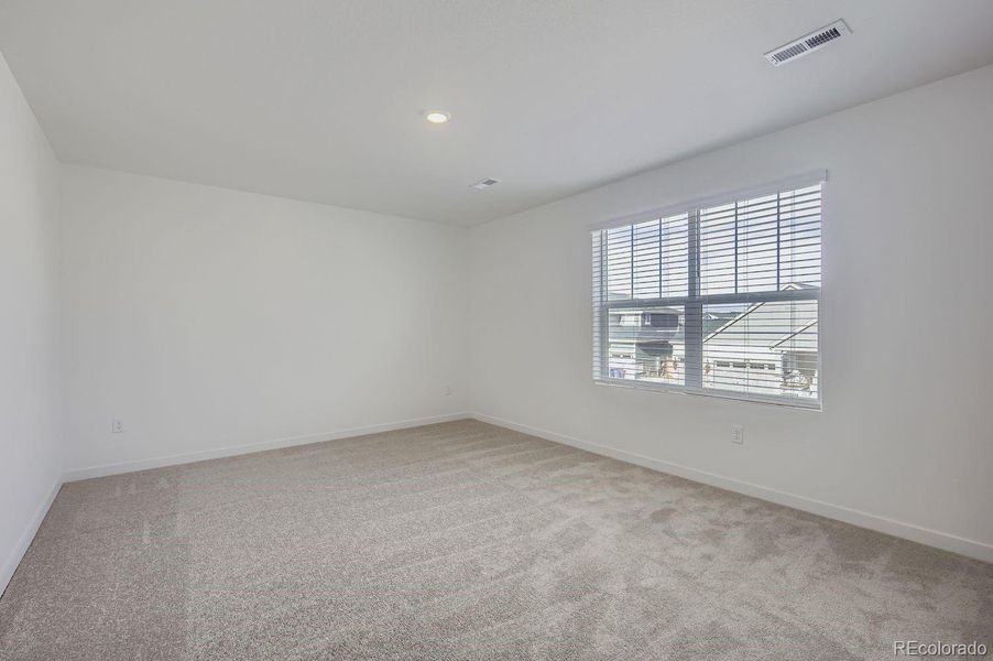 Spacious, unfurnished interior of a new home in Ledge Rock, Johnstown (Image 9). Spacious, unfurnished interior of a new home in Ledge Rock, Johnstown (Image 9).