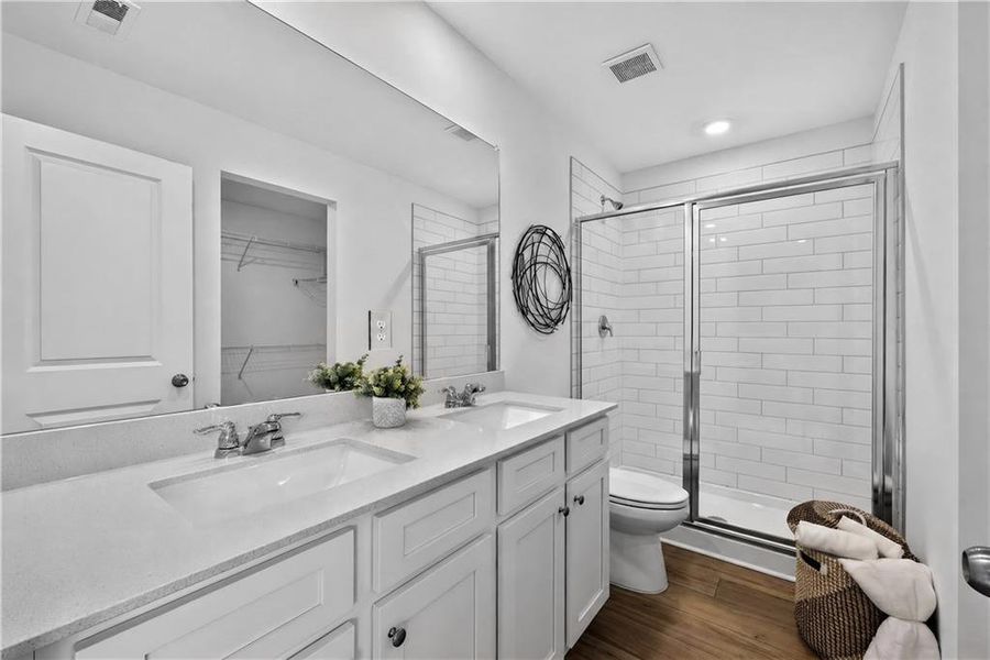 Furnished interior view inside a new home in Prentis Branch, Rome (Image 11).