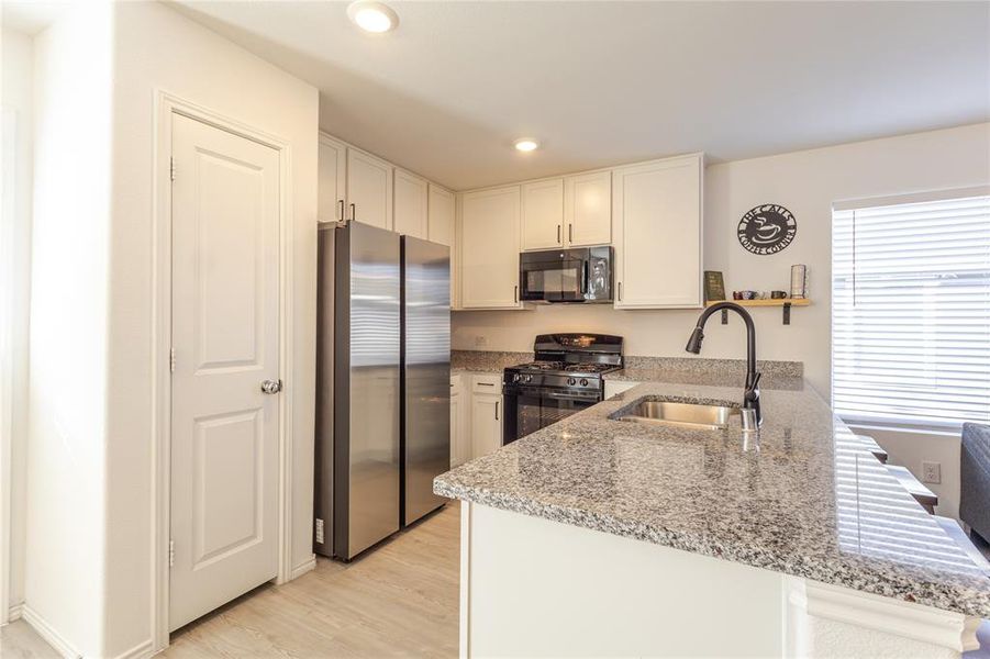 Furnished interior view inside a new home in Preserve at Honey Creek: Watermill Collection, McKinney (Image 17).
