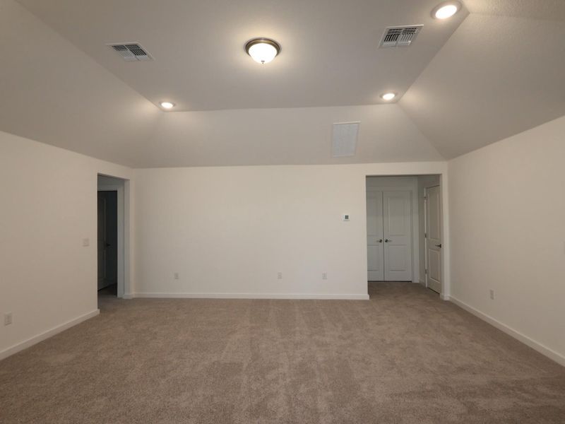 Spacious, unfurnished interior of a new home in Edgewood, Leander (Image 11). Spacious, unfurnished interior of a new home in Edgewood, Leander (Image 11).