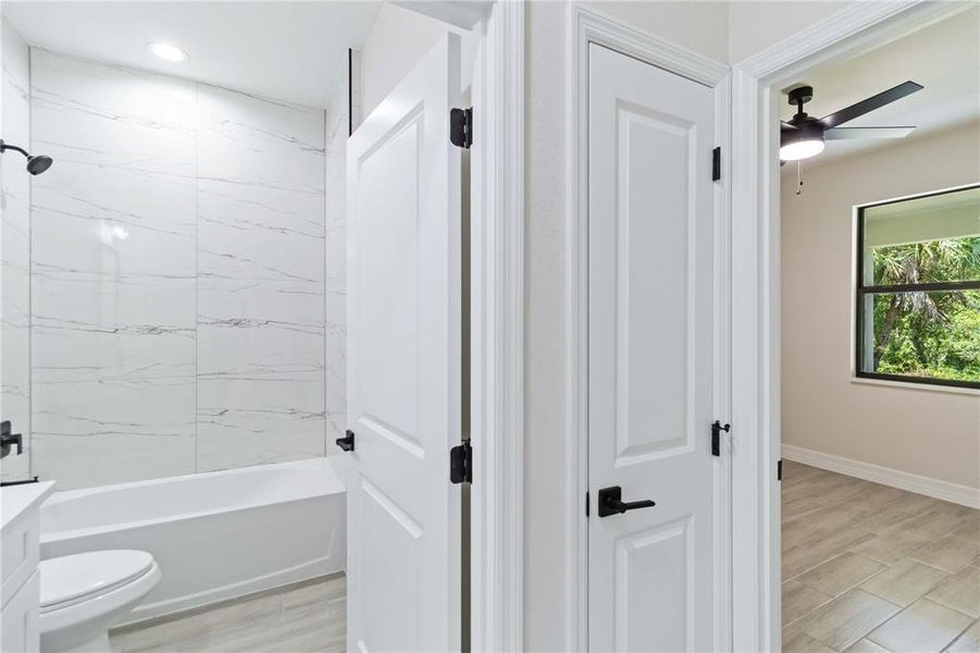 Image 28 of a home in .