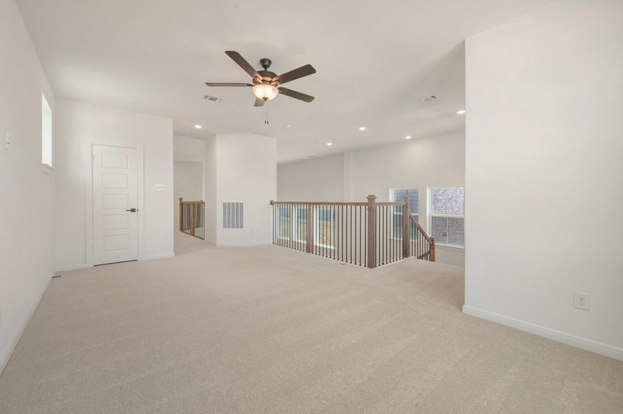 Spacious, unfurnished interior of a new home in Walsh Cottage, Fort Worth (Image 19). Spacious, unfurnished interior of a new home in Walsh Cottage, Fort Worth (Image 19).