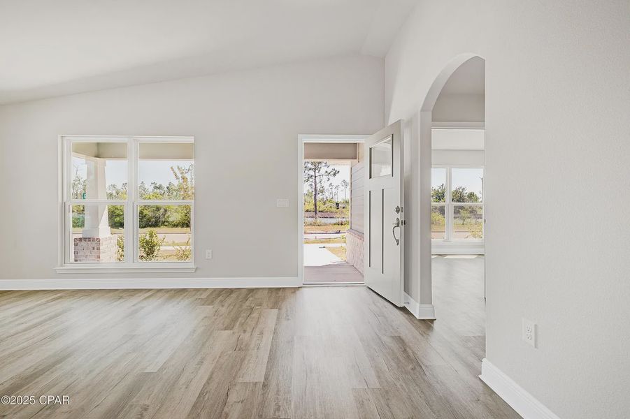 Image 19 of a home in East Bay.