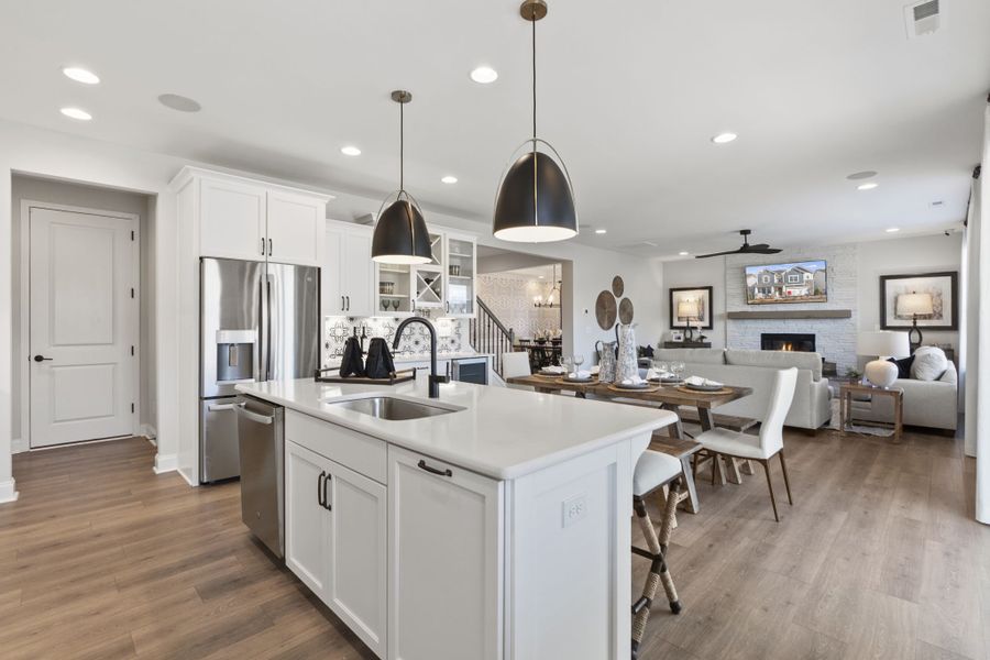 Representative furnished interior of a home built from the Somerset by Taylor Morrison in River Falls, Tega Cay (Image 16).