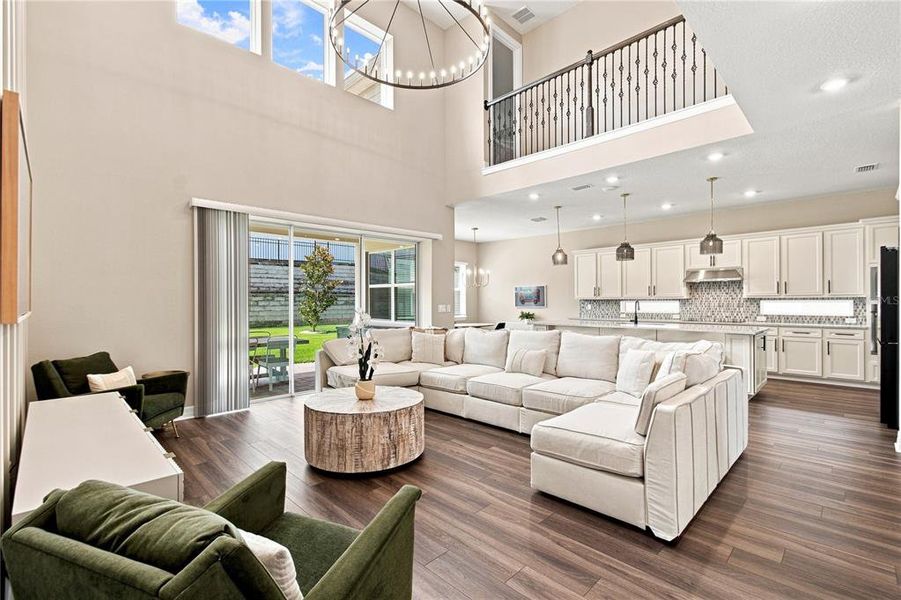 Furnished interior view inside a new home in , Winter Garden (Image 16).
