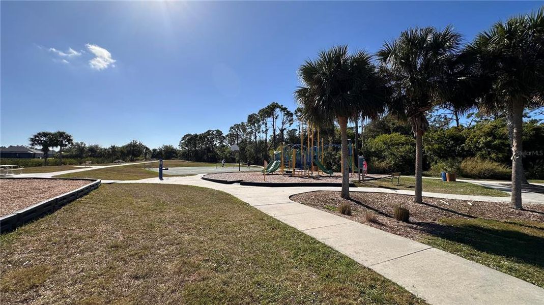 Community amenities in , Port Charlotte (Image 12). Community amenities in , Port Charlotte (Image 12).