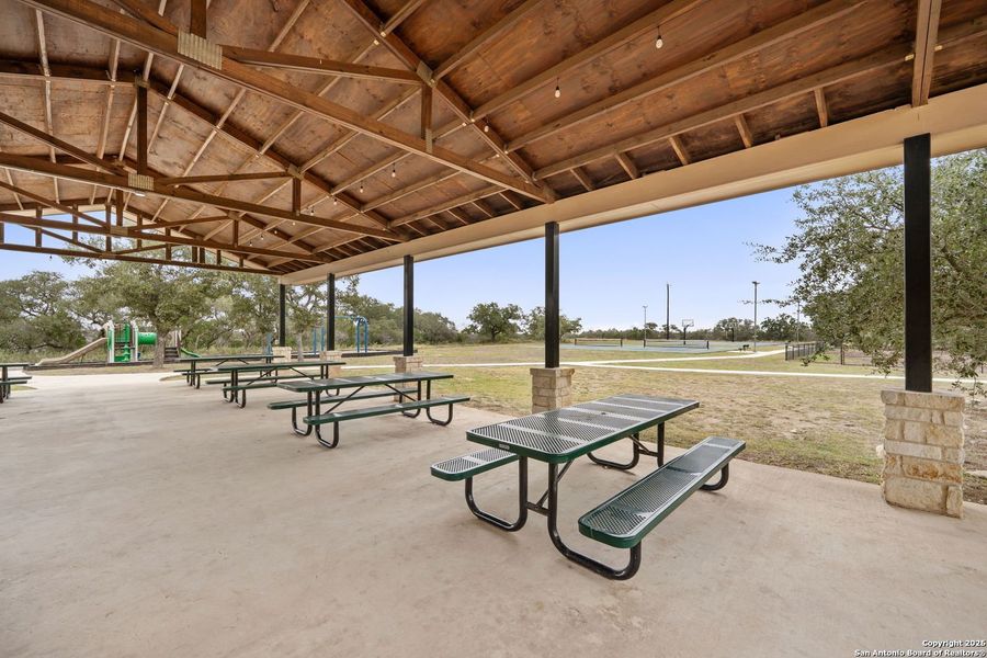 Community amenities in Hunters Ranch, San Antonio (Image 45).