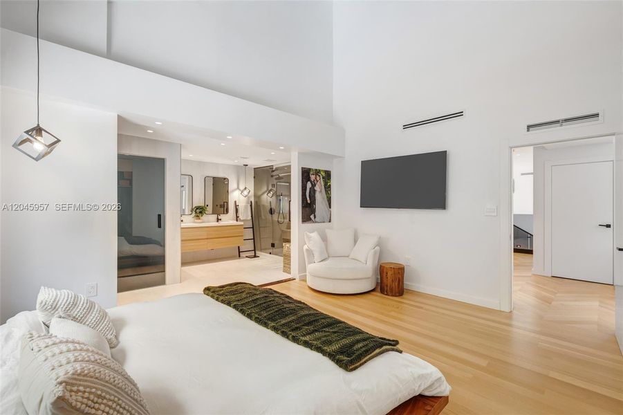 Furnished interior view inside a new home in , Miami (Image 31).
