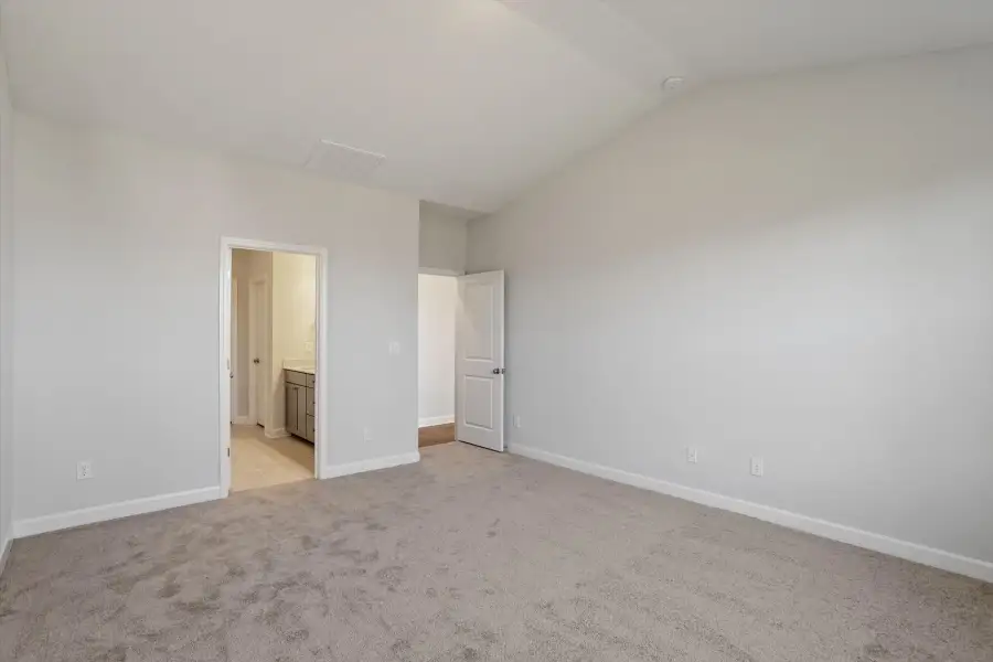 Spacious, unfurnished interior of a new home in Ovation at Sweetbrier, Durham (Image 20). Spacious, unfurnished interior of a new home in Ovation at Sweetbrier, Durham (Image 20).