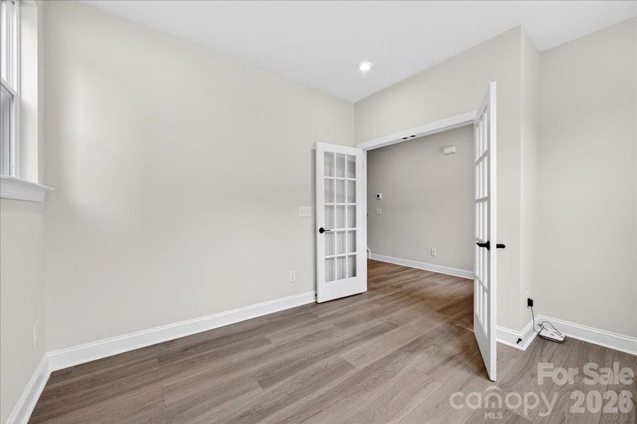 Light filled first floor flex space