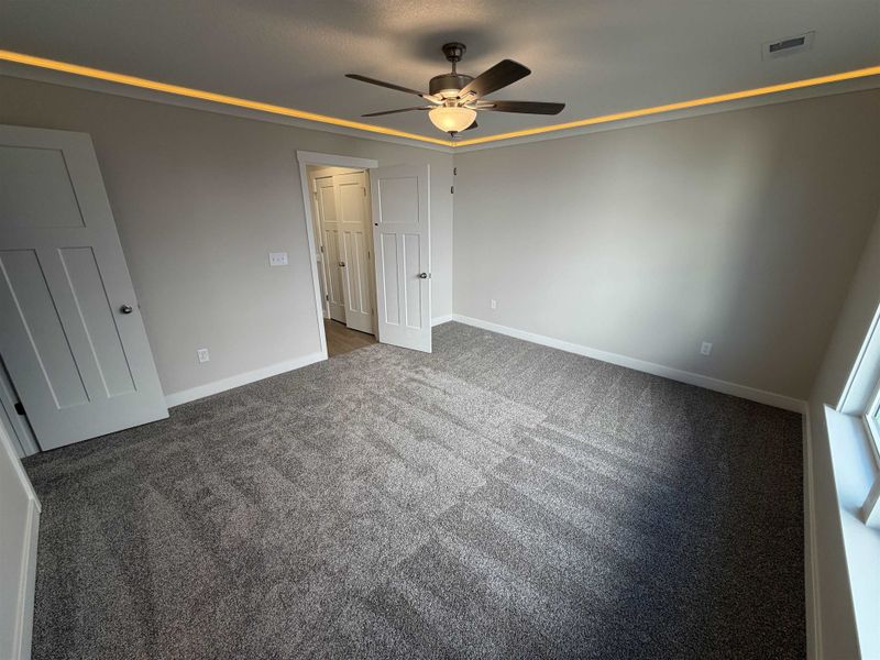 Spacious, unfurnished interior of a new home in Cleveland Meadows, Spartanburg (Image 10).