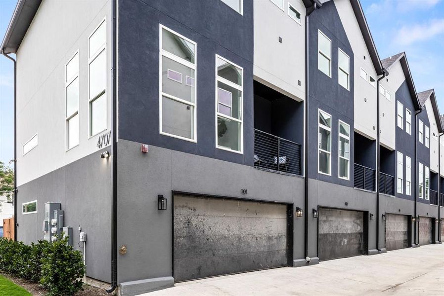 Image 26 of a home in .