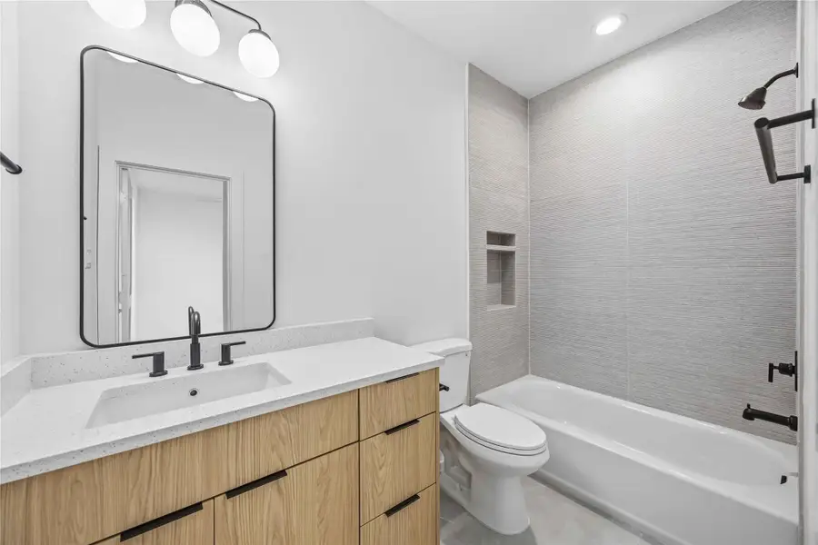 Furnished interior view inside a new home in , Houston (Image 5). Furnished interior view inside a new home in , Houston (Image 5).